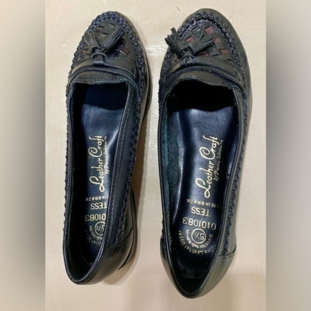 LEATHER CRAFT WOMENS BLACK MOCCASIN SIZE 5.5
